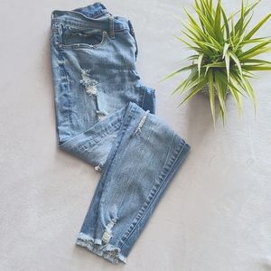 Aero Low Rise Stretch Skinny Jeans, Lt Blue Wash, Destroyed, Size 6